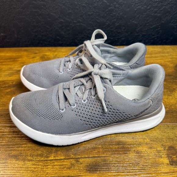 Kizik Womens Gray Sneakers HandsFree Labs Slip‎ On Shoes Size 7 Casual - Picture 5 of 8